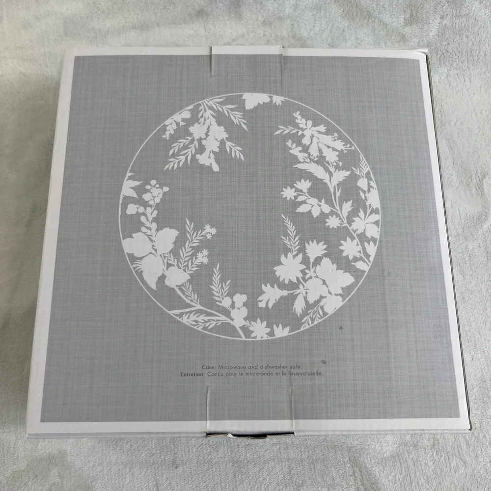 Pottery Barn Monique Lhuillier Rose Bouquet Salad Plates 8.5